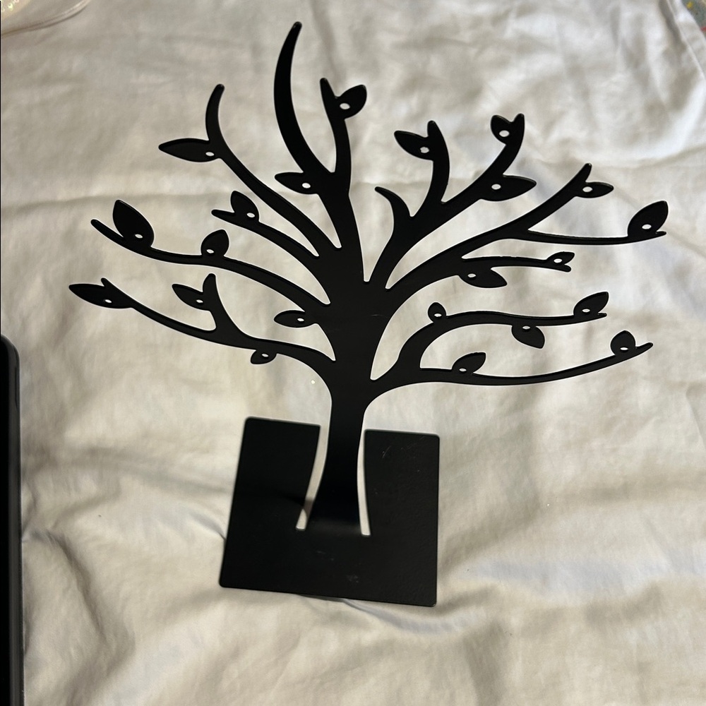 Black Metal Tree Jewelry Stand 11-1/2” x 9”